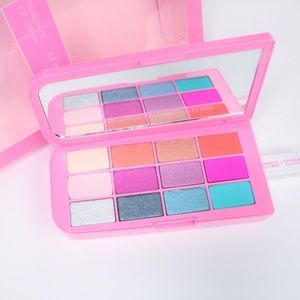 Sephora x Museum of Ice Cream Palette